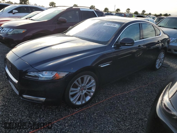 2018 Jaguar XF 25t Prestige with VIN SAJBE4FX5JCY57941, listed as a Copart auction lot 74445194 with 0 mi miles and Non Repairable. Bid and sale history available at carsss.com. Image 1.