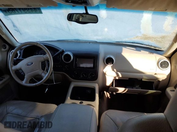 2004 Ford Expedition Special Service with VIN 1FMPU16L54LA66246, listed as a Copart auction lot 44991765 with 188,810 mi miles and Salvage Title. Bid and sale history available at carsss.com. Image 8.