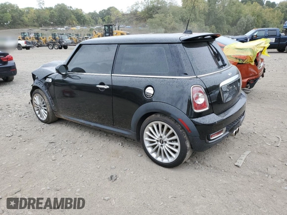 2012 MINI Hardtop S with VIN WMWSV3C58CT386573, listed as a Copart auction lot 61145045 with 35,714 mi miles and Non repairable. Bid and sale history available at DreamBid. Image 2.