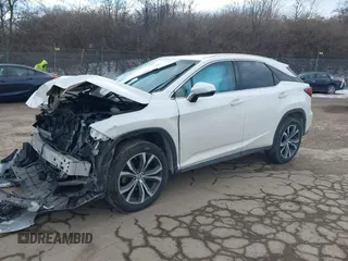 2018 Lexus RX 350 z VIN JTJBZMCA1J2032422, wystawiony jako IAAI lot #41445059 z przebiegiem Nie podano mil oraz . Historia ofert i sprzedaży dostępna na DreamBid. Obrazek 18.