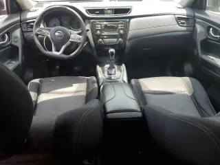 2017 Nissan Rogue S with VIN JN8AT2MV6HW268528, listed as a Copart auction lot 61967925 with 209,376 mi miles and Clean title. Bid and sale history available at DreamBid. Image 8.