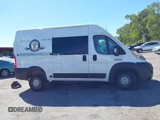 2022 Ram ProMaster Cargo with VIN 3C6LRVBG6NE118991, listed as a IAAI auction lot 41828552 with 55,016 mi miles. Bid and sale history available at carsss.com. Image 13.