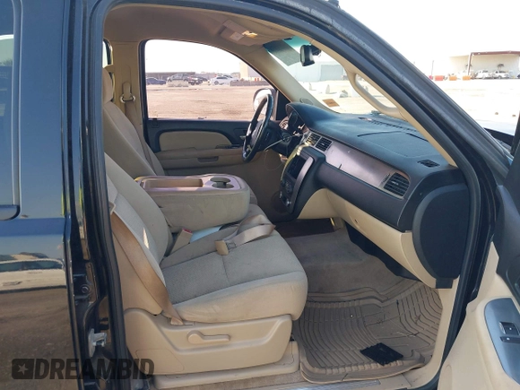 2007 Chevrolet Tahoe LS with VIN 1GNFC13CX7R406202, listed as a IAAI auction lot 41951878 with 181,571 mi miles and . Bid and sale history available at DreamBid. Image 5.