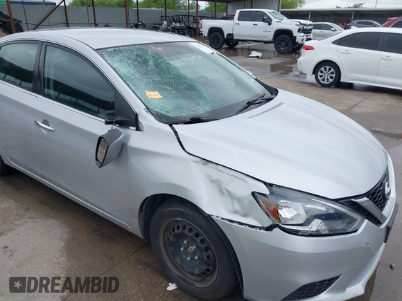 2017 Nissan Sentra SR with VIN 3N1AB7AP2HY329371, listed as a IAAI auction lot 42196614 with 133,284 mi miles and . Bid and sale history available at DreamBid. Image 6.