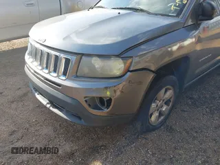 2014 Jeep Compass Sport with VIN 1C4NJCBA9ED594548, listed as a IAAI auction lot 41953586 with 194,593 mi miles. Bid and sale history available at carsss.com. Image 6.