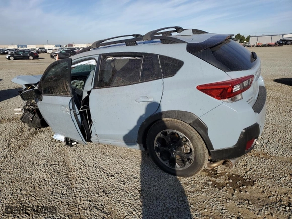 2021 Subaru Crosstrek Premium with VIN JF2GTAPC8M8299693, listed as a Copart auction lot 47281125 with 0 mi miles and Salvage Title. Bid and sale history available at carsss.com. Image 2.