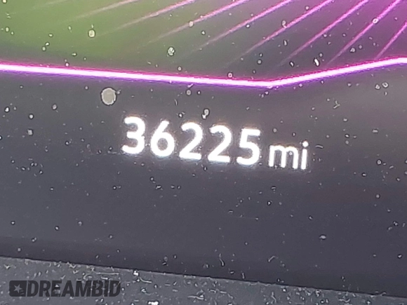 2022 Volkswagen Tiguan SE R-Line Black with VIN 3VVCB7AX5NM040222, listed as a IAAI auction lot 42073998 with 36,225 mi miles and . Bid and sale history available at DreamBid. Image 15.