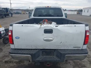 2012 Ford F-250 XL z VIN 1FTBF2A67CEB04806, wystawiony jako IAAI lot #41853164 z przebiegiem 120 875 mil mil oraz . Historia ofert i sprzedaży dostępna na DreamBid. Obrazek 16.