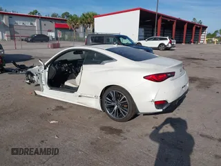 2020 Infiniti Q60 Luxe with VIN JN1EV7EK2LM340471, listed as a IAAI auction lot 42452406 with Not provided miles and . Bid and sale history available at DreamBid. Image 3.