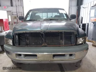 1998 Dodge Ram 1500 with VIN 3B7HF13Z1WG234475, listed as a IAAI auction lot 41523893 with 195,646 mi miles. Bid and sale history available at carsss.com. Image 18.