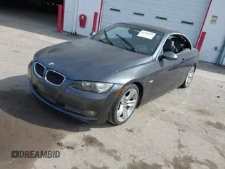 2007 BMW 3 Series 335i with VIN WBAWL73587PX47653, listed as a IAAI auction lot 41428352 with 225,457 mi miles. Bid and sale history available at carsss.com. Image 17.