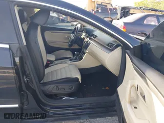 2012 Volkswagen CC Sport PZEV with VIN WVWMP7AN8CE516033, listed as a IAAI auction lot 42081542 with 168,497 mi miles. Bid and sale history available at carsss.com. Image 5.