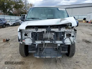 2014 Ford Econoline Passenger XL z VIN 1FBNE3BL1EDA65640, wystawiony jako Copart lot #81327264 z przebiegiem 30 286 mil mil oraz Szkody całkowita. Historia ofert i sprzedaży dostępna na DreamBid. Obrazek 5.