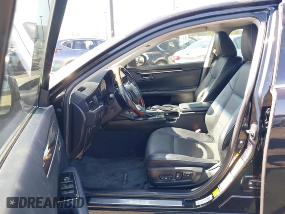 2018 Lexus ES 350 z VIN 58ABK1GGXJU098576, wystawiony jako IAAI lot #42268560 z przebiegiem 116 378 mil mil oraz . Historia ofert i sprzedaży dostępna na DreamBid. Obrazek 5.