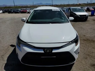2023 Toyota Corolla LE z VIN 5YFB4MDE7PP036567, wystawiony jako Copart lot #53970245 z przebiegiem 30 007 mil mil oraz Szkoda całkowita • Salvage title. Historia ofert i sprzedaży dostępna na DreamBid. Obrazek 5.