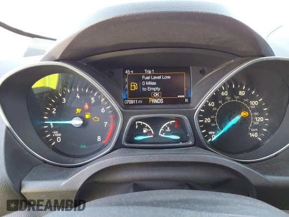 2017 Ford Escape SE with VIN 1FMCU0GD5HUE08097, listed as a IAAI auction lot 41499800 with 70,911 mi miles. Bid and sale history available at carsss.com. Image 7.