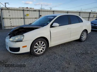 2008 Volkswagen Jetta Sedan S with VIN 3VWJZ71K68M169397, listed as a Copart auction lot 88864835 with 111,922 mi miles and Salvage Title. Bid and sale history available at carsss.com. Image 1.