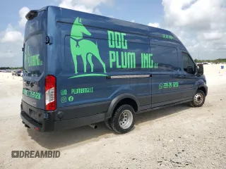 2023 Ford Transit with VIN 1FTRS4XG4PKA49535, listed as a Copart auction lot 70256894 with 21,740 mi miles and Salvage Title. Bid and sale history available at carsss.com. Image 3.
