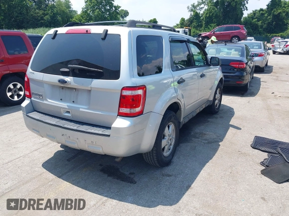 2012 Ford Escape XLT с VIN 1FMCU0D79CKA80590, выставлен на аукционе IAAI как лот 42762020 с пробегом 161 245 миль миль и . История ставок и продаж доступна на DreamBid. Изображение 4.
