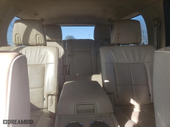 2008 Lincoln Navigator L with VIN 5LMFL28578LJ18322, listed as a Copart auction lot 43410525 with 261,581 mi miles and Salvage Title. Bid and sale history available at carsss.com. Image 10.