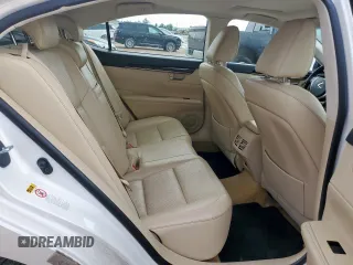 2014 Lexus ES 330 with VIN JTHBK1GG5E2113674, listed as a Copart auction lot 60800705 with 125,456 mi miles and Salvage title. Bid and sale history available at DreamBid. Image 10.