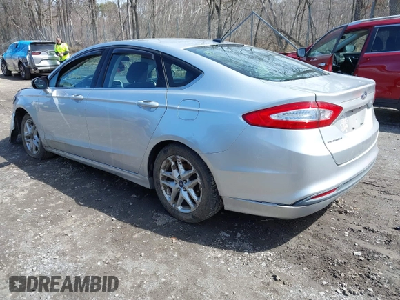 2013 Ford Fusion SE with VIN 3FA6P0H77DR306048, listed as a IAAI auction lot 41955214 with 175,354 mi miles. Bid and sale history available at carsss.com. Image 3.