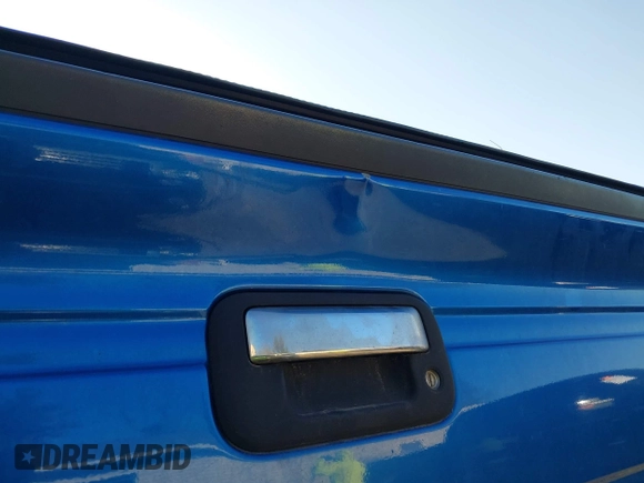 2012 Ford F-150 XL with VIN 1FTFX1ET0CFB70326, listed as a IAAI auction lot 41740883 with 224,926 mi miles. Bid and sale history available at carsss.com. Image 19.