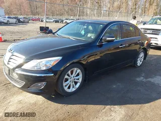 2012 Hyundai Genesis 3.8L with VIN KMHGC4DD6CU181267, listed as a IAAI auction lot 41881085 with 261,641 mi miles. Bid and sale history available at carsss.com. Image 2.