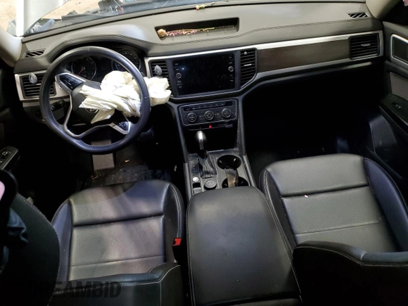 2021 Volkswagen Atlas SE with VIN 1V2HR2CA3MC552023, listed as a Copart auction lot 51486575 with 88,839 mi miles and Salvage title. Bid and sale history available at DreamBid. Image 8.