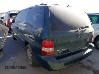 2005 Kia Sedona LX with VIN KNDUP132156641615, listed as a Copart auction lot 79973224 with 205,018 mi miles and Non Repairable. Bid and sale history available at carsss.com. Image 2.