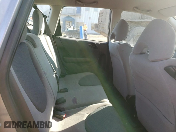 2008 Honda Fit z VIN JHMGD38458S812677, wystawiony jako Copart lot #52879675 z przebiegiem 150 814 mil mil oraz Szkoda całkowita • Salvage title. Historia ofert i sprzedaży dostępna na DreamBid. Obrazek 10.