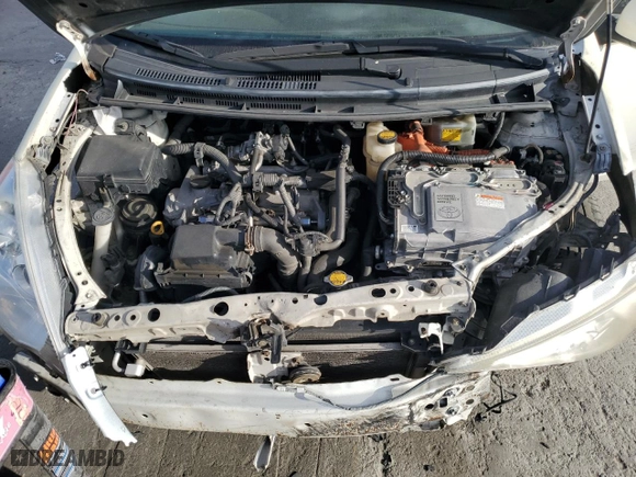 2012 Toyota Prius c One with VIN JTDKDTB35C1023861, listed as a Copart auction lot 47133545 with 461,252 mi miles and Salvage Title. Bid and sale history available at carsss.com. Image 13.
