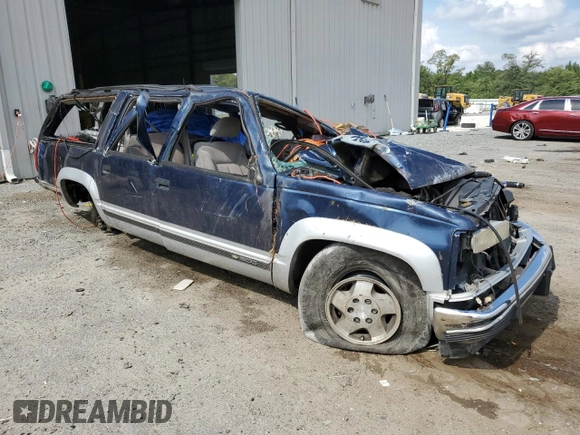 1995 Chevrolet Suburban with VIN 1GNFK16KXSJ310180, listed as a Copart auction lot 58712584 with 0 mi miles and Non Repairable. Bid and sale history available at carsss.com. Image 4.