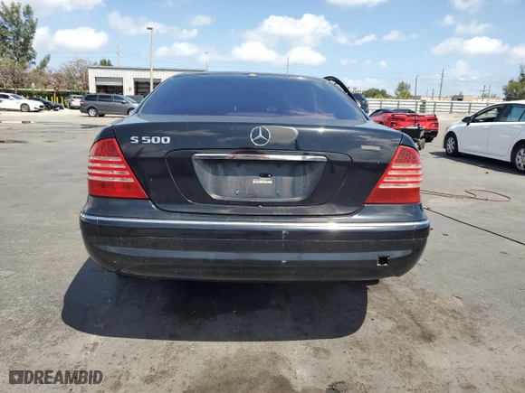 2006 Mercedes-Benz S-Class 5.0L with VIN WDBNG75J16A477632, listed as a Copart auction lot 51081275 with 0 mi miles and Salvage Title. Bid and sale history available at carsss.com. Image 6.