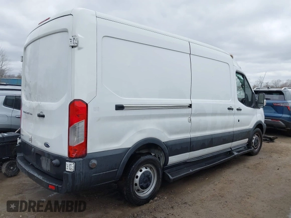2017 Ford Transit с VIN 1FTYR2CG1HKB01948, выставлен на аукционе IAAI как лот 42005762 с пробегом Не указан миль и . История ставок и продаж доступна на DreamBid. Изображение 4.