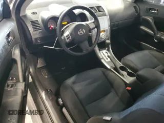 2006 Scion tC z VIN JTKDE167760090455, wystawiony jako Copart lot #54485705 z przebiegiem 161 510 mil mil oraz Szkoda całkowita • Salvage title. Historia ofert i sprzedaży dostępna na DreamBid. Obrazek 8.