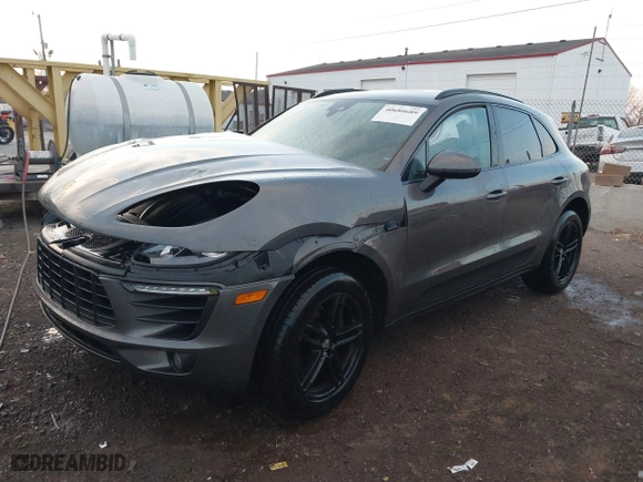 2017 Porsche Macan with VIN WP1AA2A53HLB08984, listed as a IAAI auction lot 40680689 with 164,429 mi miles. Bid and sale history available at carsss.com. Image 18.