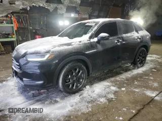 2024 Honda HR-V Sport with VIN 3CZRZ2H5XRM726669, listed as a Copart auction lot 43931535 with 29,872 mi miles and Salvage Title. Bid and sale history available at carsss.com. Image 1.