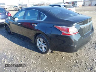 2014 Nissan Altima 2.5 S with VIN 1N4AL3AP9EC406461, listed as a IAAI auction lot 41030701 with 363,097 mi miles. Bid and sale history available at carsss.com. Image 3.