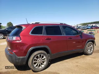 2019 Jeep Cherokee Latitude Plus with VIN 1C4PJLLB0KD128647, listed as a Copart auction lot 50322885 with 125,195 mi miles and Salvage Title. Bid and sale history available at carsss.com. Image 3.