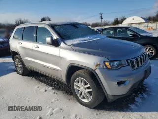 2018 Jeep Grand Cherokee Altitude with VIN 1C4RJFAG3JC241067, listed as a Copart auction lot 44239085 with 171,779 mi miles and Salvage title. Bid and sale history available at DreamBid. Image 4.