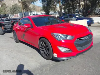 2013 Hyundai Genesis Coupe 3.8 R-Spec with VIN KMHHU6KJ3DU110342, listed as a IAAI auction lot 41716664 with 92,489 mi miles. Bid and sale history available at carsss.com. Image 1.