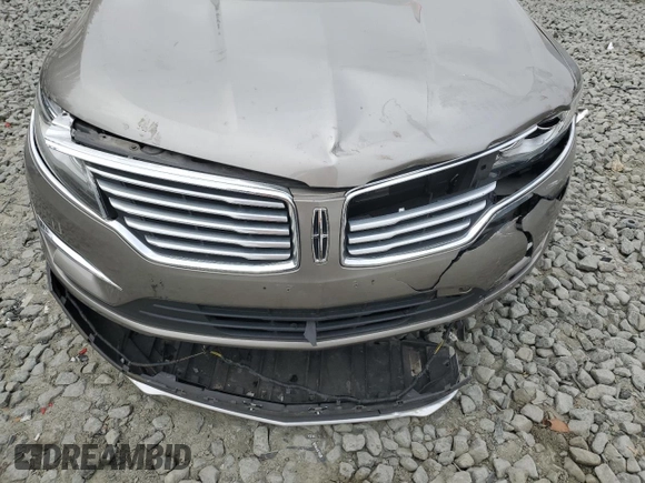 2016 Lincoln MKC Premier with VIN 5LMCJ1D91GUJ11628, listed as a Copart auction lot 49272455 with 143,726 mi miles and Salvage Title. Bid and sale history available at DreamBid. Image 13.