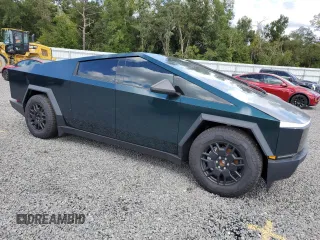 2024 Tesla Cybertruck z VIN 7G2CEHED6RA008055, wystawiony jako Copart lot #73744744 z przebiegiem 823 mil mil oraz Szkody całkowita. Historia ofert i sprzedaży dostępna na DreamBid. Obrazek 4.