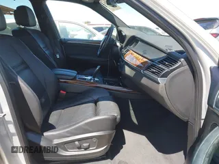 2012 BMW X5 35d with VIN 5UXZW0C58CL671141, listed as a IAAI auction lot 42644381 with 127,464 mi miles and . Bid and sale history available at DreamBid. Image 5.