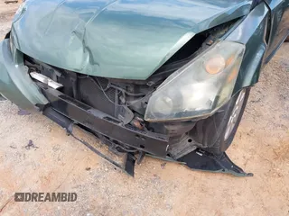2004 Nissan Quest S with VIN 5N1BV28U44N363273, listed as a IAAI auction lot 40471920 with 192,009 mi miles. Bid and sale history available at carsss.com. Image 6.