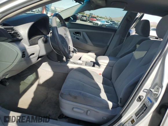 2009 Toyota Camry with VIN 4T1BE46K79U322906, listed as a Copart auction lot 52097395 with 136,363 mi miles and Salvage Title. Bid and sale history available at carsss.com. Image 7.
