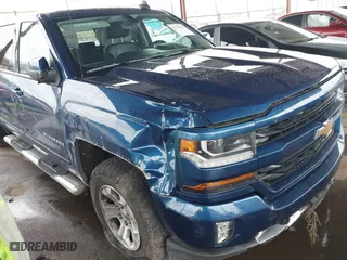 2016 Chevrolet Silverado 1500 LT with VIN 3GCUKREC6GG266485, listed as a IAAI auction lot 41720514 with 105,464 mi miles. Bid and sale history available at carsss.com. Image 6.