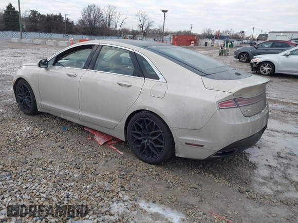 2016 Lincoln MKZ with VIN 3LN6L2J90GR604048, listed as a IAAI auction lot 41190815 with 46,121 mi miles and . Bid and sale history available at DreamBid. Image 3.