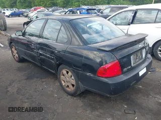 2006 Nissan Sentra S z VIN 3N1CB51D36L470317, wystawiony jako IAAI lot #42112934 z przebiegiem 303 501 mil mil oraz . Historia ofert i sprzedaży dostępna na DreamBid. Obrazek 3.
